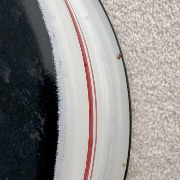 Vintage Chefmate Enamelware White Red Skillet Frying Pan - Picture 13 of 14